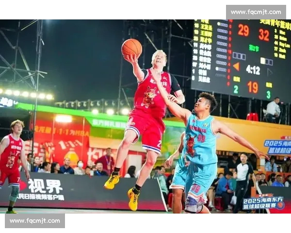 激烈对决!篮球赛场上的团队智慧与激情碰撞全记录 激烈对决!篮球赛场上的团队智慧与激情碰撞全记录